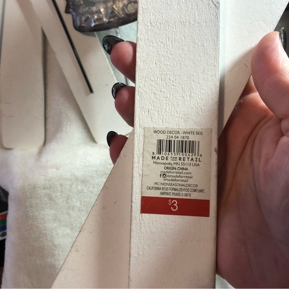 FINAL SALE- LEAVING CLOSET-NO FURTHER DISCOUNTS - Picture 5 of 10